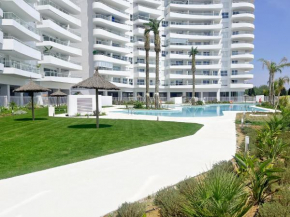 Global Properties, Apartamento con terraza y vistas al mar y a la montaña